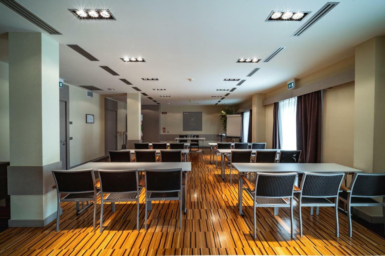 Jazz Hotel Olbia Ngoại thất bức ảnh