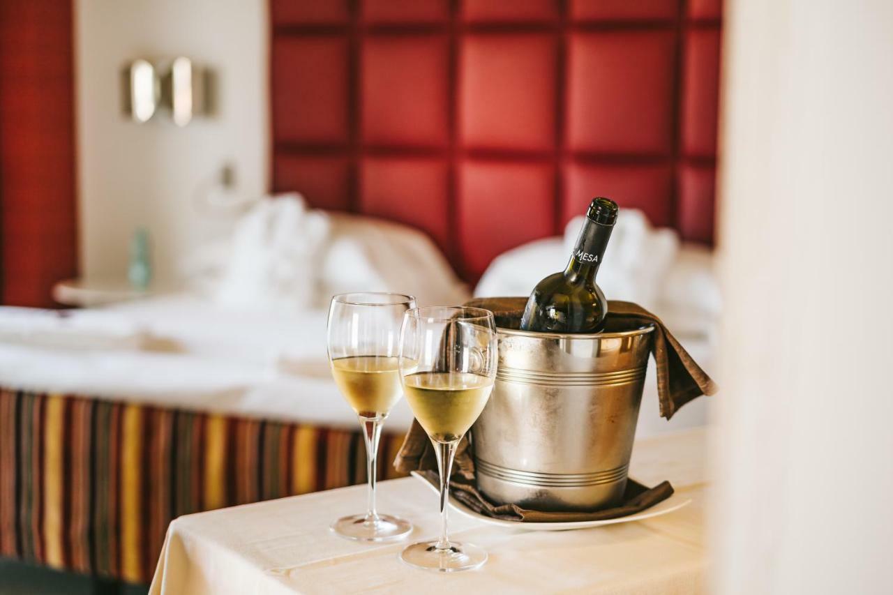 Jazz Hotel Olbia Ngoại thất bức ảnh